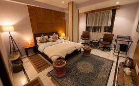 Jaipur The Lodge B&B